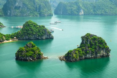 Halong Bay Vietnam. UNESCO dünya mirası. Vietnam'daki en popüler yeri.