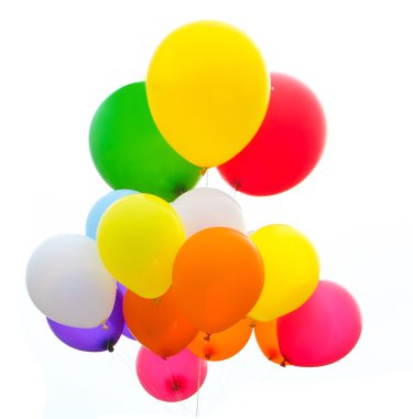 Beyaz bir arka plan renkli balonlar demet.