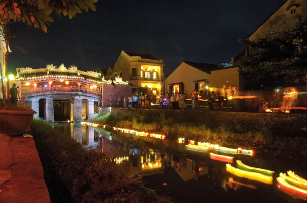 Hoi An is the World 's Cultural heritage site, famous for mixed cultures & architecture at July 23, 2013 in Hoi An, Quang Nam, Vietnam . — стоковое фото