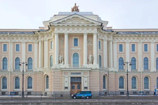 Fachada San Petersburgo Rusia — Foto de Stock