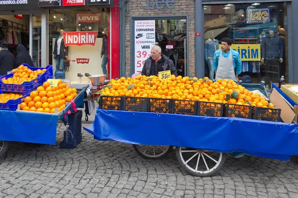 Comercio Callejero Estambul Turquía —  Fotos de Stock