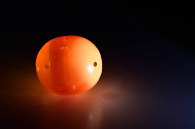 Gashapon 05 'ten boş bir kapsül yerleştir