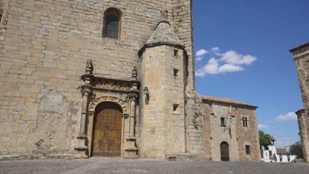 Caceres España Julio 2019 Vista General Catedral Santa María Cáceres — Vídeo de stock