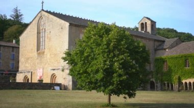 Abbaye de Sylvanes 'in dışı, Fransa, Avrupa.