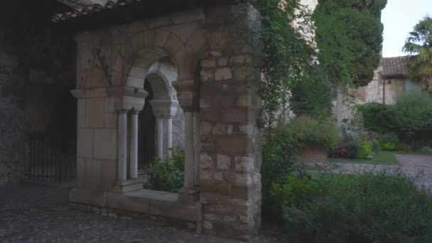 Albi フランス 8月2019 Cloitre Saint Salviy Albi France Europeの庭 — ストック動画