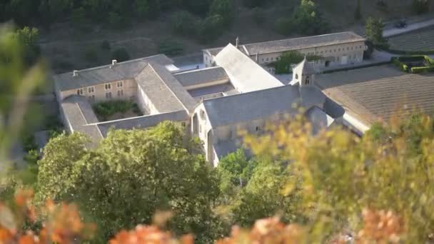 Üzüm Bağı Provence Fransa Avrupa Ile Gigondas Köyünün Genel Manzarası — Stok video