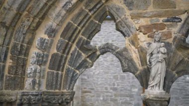 Saint-Mathieu manastırı ve deniz feneri, Brittany, Fransa, Avrupa.