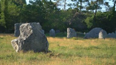 Carnac taşları, Britanya, Fransa, Avrupa