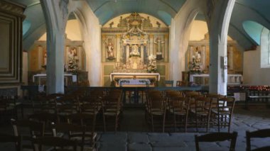 POINTE DU VAN, FRANCE - 19 Temmuz 2019: Pointe du Van, Brittany, Fransa, Avrupa Kilisesi.