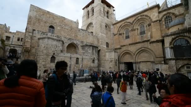 Jerusalem Israel Dezembro 2016 Peregrinos Diante Igreja Santo Sepulcro Jerusalém — Vídeo de Stock