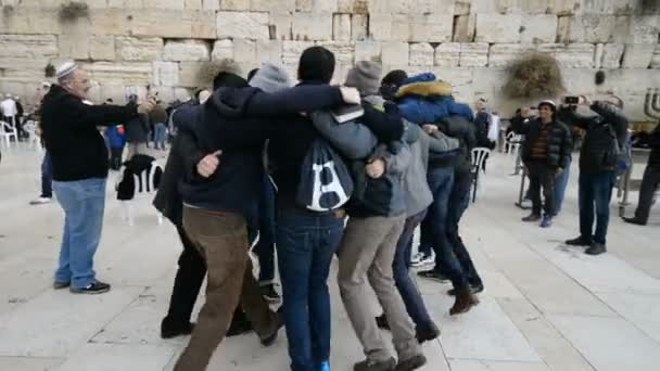 Jerusalem Israel Dezembro 2016 Judeus Dançando Frente Muro Ocidental Cidade — Vídeo de Stock