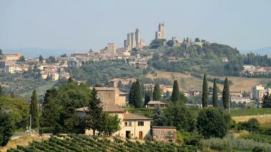 İtalya 'nın ortaçağ şehri San Gimignano, Toskana' nın güzel manzarası