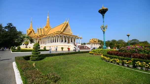 Phnom Penh Kambodien März 2017 Außenansicht Des Königspalastes Phnom Penh — Stockvideo