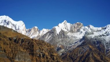 Annapurna Ana Kampı, Nepal, Annapurna pisti, Himalaya, Asya 'dan Machapuchare dağ manzarası.