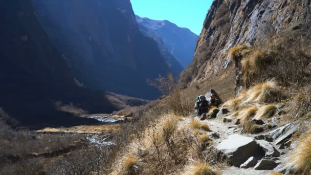 Nepal Diciembre 2013 Gente Caminando Campamento Base Annapurna Nepal Circuito — Vídeo de stock