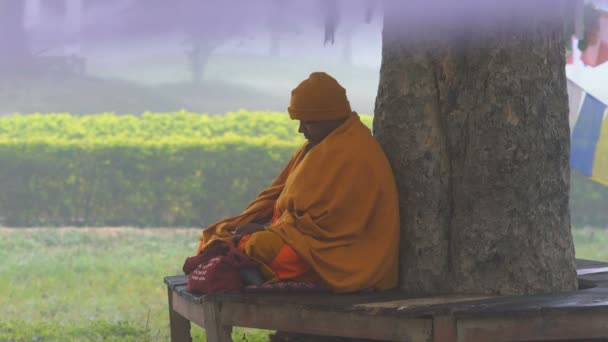 Lumbini Nepal Prosince 2017 Modlící Mnich Chrámu Lumbini Nepál Asie — Stock video