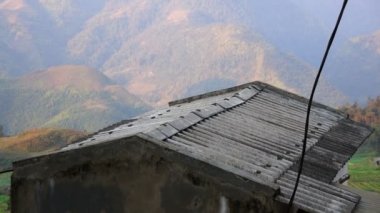 Sapa'da gün batımında tepeler