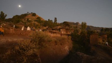 Kurtlar Vadisi yürüyüş insanlar