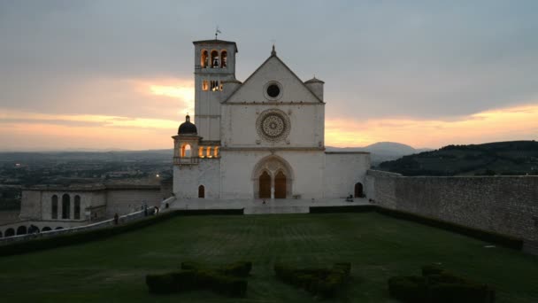 Basilika des hl. Franziskus von Assisi — Stockvideo