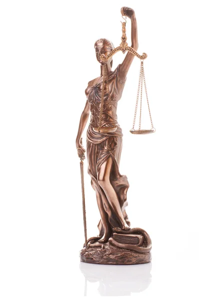 Standbeeld van Justitie geïsoleerd — Stockfoto