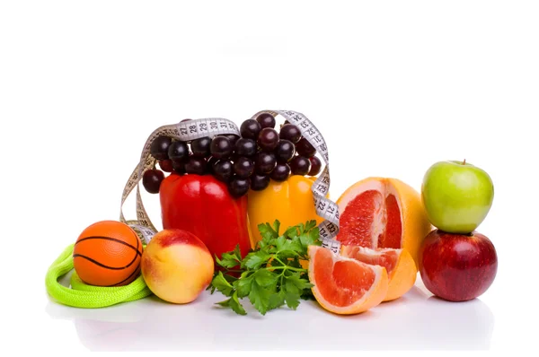 Fitnessgeräte und gesunde Ernährung — Stockfoto