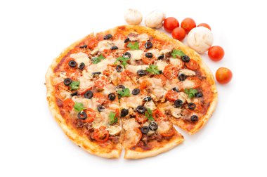 Jambonlu, biberli ve zeytinli pizza