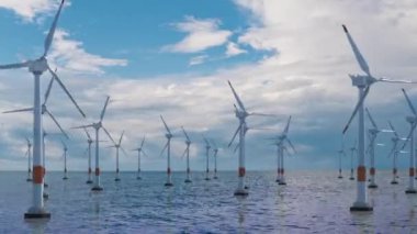 Rüzgar türbinlerinin deniz 3D animasyonu, bulutların zaman atlaması, soyut manzara