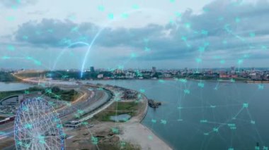 Akıllı Şehir İnsansız Hava Aracı Görüntüleri Hologram Bilgi Armaları Ağ İletişim Fütüristik Ağ ve Teknoloji 5G İHA 4k sırasında oluşuyor. Video döngüsü, zaman aşımı