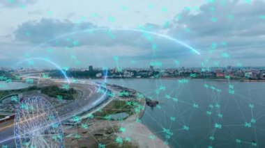 Akıllı Şehir İnsansız Hava Aracı Görüntüleri Hologram Bilgi Armaları Ağ İletişim Fütüristik Ağ ve Teknoloji 5G İHA 4k sırasında oluşuyor. Video döngüsü, zaman aşımı