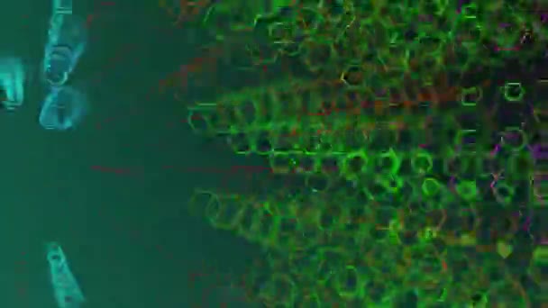 Ruch ściany sześciokątów falami w górę i w dół, co tworzy zielone samonaświetlające się sześciokąty. Streszczenie futurystycznej geometrycznej powierzchni sześciokątów. Sześciokątny wzór. Pętla Bezproblemowa animacja 3D — Wideo stockowe