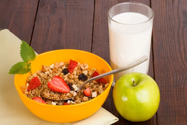 muesli with strawberries, apple