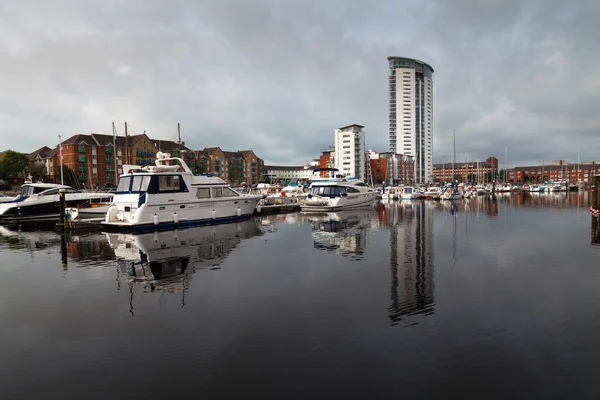 Swansea marina refleksje — Zdjęcie stockowe