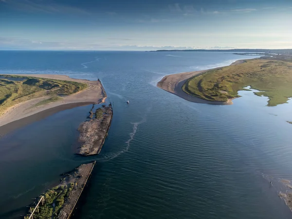 Mouth River Neath Merges Bristol Channel Mumbles Head Distanc — Stock Photo, Image