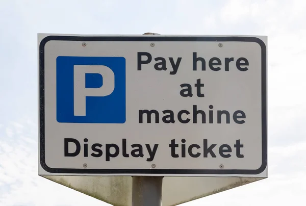 Een Parkeerbord Dat Zegt Dat Bij Machine Moet Betalen Het — Stockfoto