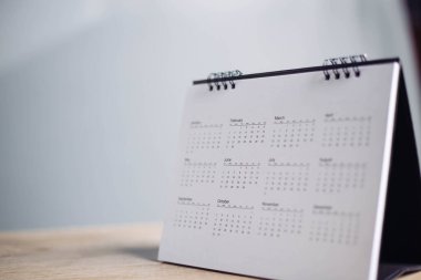 Takvimi, planlayıcıyı ve düzenleyiciyi günlük randevu, toplantı gündemi, takvim, zaman çizelgesi ve yönetim, etkinlik, tatil planlamak ve hatırlatmak için kapat .