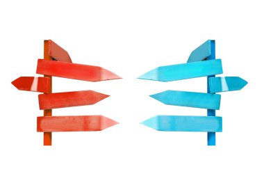 Tahta boş tabela beyaz arkaplanda izole edildi.