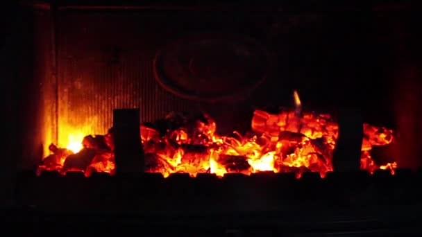 Flamme i pejsen – Stock-video