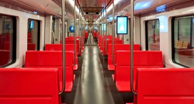 Helsinki metrosunun içinde Finlandiya