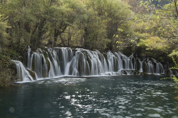 Güzel sahne Jiuzhaigou, Sichuan Eyaleti, Çin