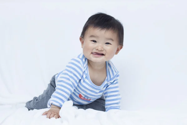 Şirin Çinli denizci elbiseli bebeğim