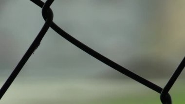 Mülteciler, Vysni Lhoty, giriş, yasak göçmenler için gözaltı kampı etrafında ayrıntı çit korunan alan, Doğu Almanya, Avrupa, AB