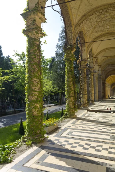 Історичний Mirogoj кладовищі в Загребі — стокове фото