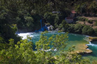     Milli park Krka, Hırvatistan, şelaleler 