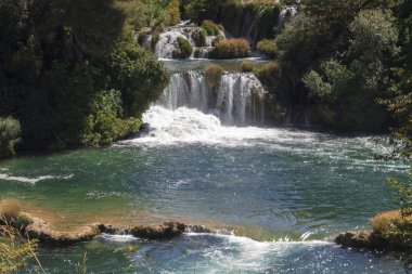     Milli park Krka, Hırvatistan, şelaleler 