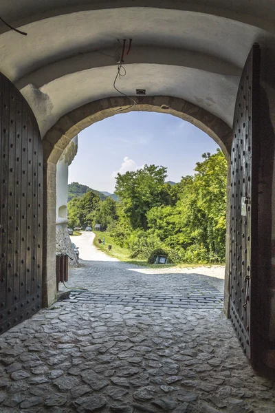 Středověký hrad v Chorvatsku — Stock fotografie