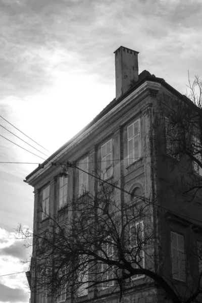 Zagreb old buildings and street — Stock Photo, Image