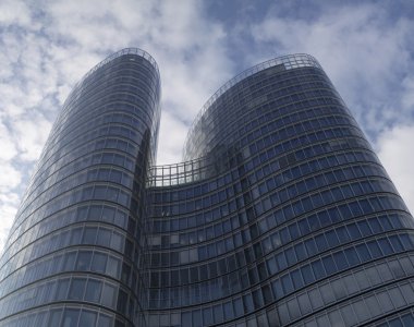 City gökdelen bulutlar