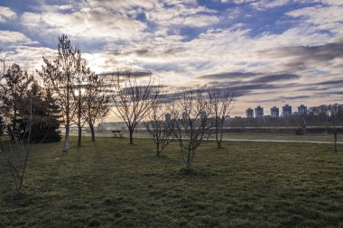 Bulutlu gündoğumu sahne Zagreb