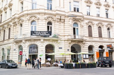 Viyana şehir merkezinde restoran ile Seilerstatte sokak, Avusturya