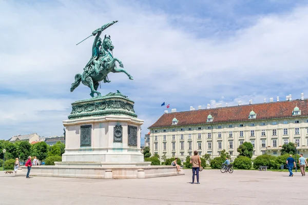 Pomnik na Heldenplatz w Wiedniu, Austria — Zdjęcie stockowe